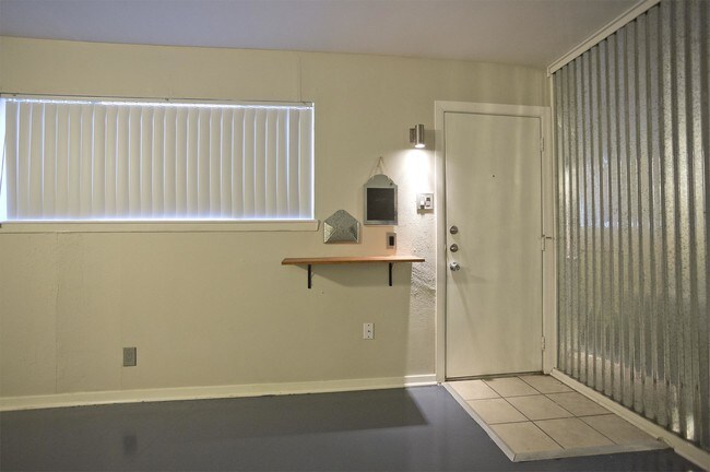 Foto del edificio - 804 N Locust St