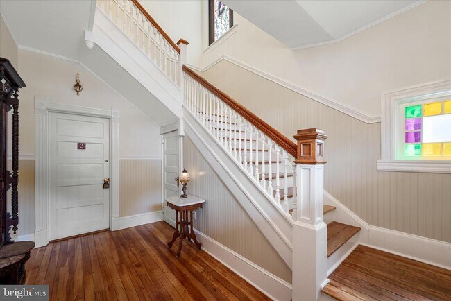 Foto del edificio - 402 S Loudoun St