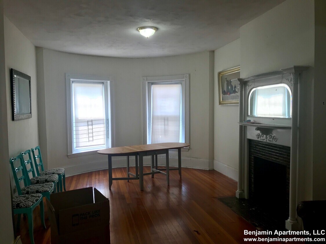 Foto principal - 91 Brighton Ave