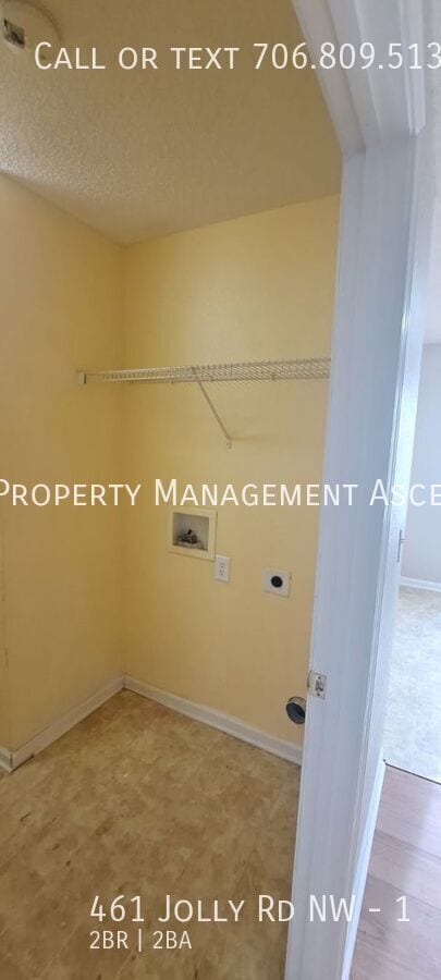 Foto del edificio - 461 Jolly Rd NW