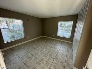 Building Photo - 1830 Maravilla Ave