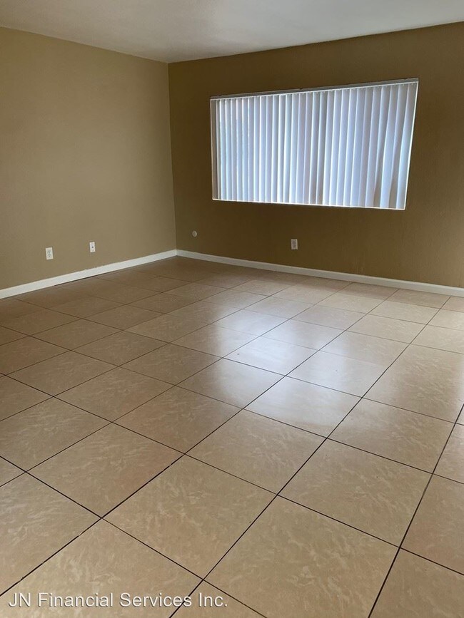 Building Photo - 2631 44th St