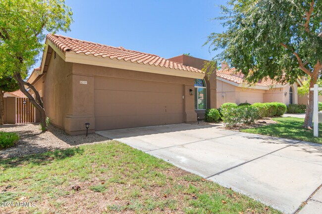 Foto del edificio - 3225 E Briarwood Terrace