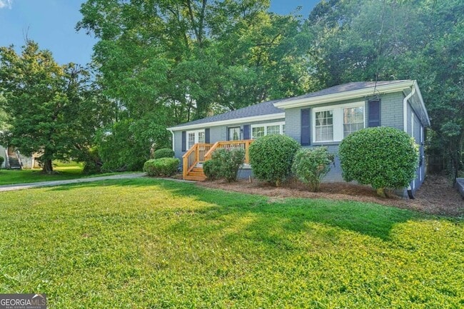 Photo - 125 Chappell Rd SW House