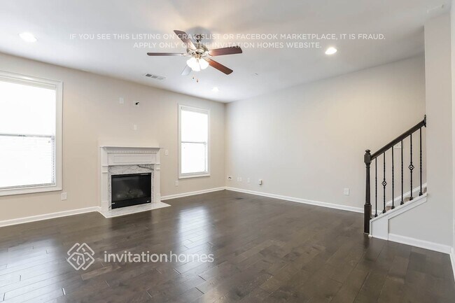 Foto del edificio - 5919 Park Bay Ct