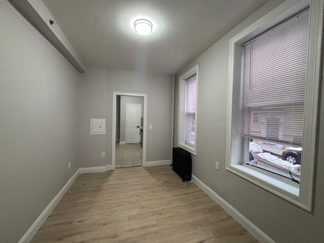 Building Photo - 235 56th St