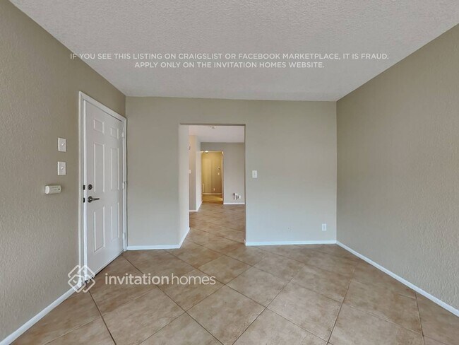 Foto del edificio - 7204 NW 80th Pl