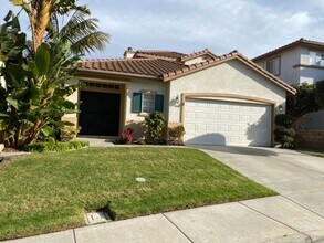 Building Photo - 1460 Sapphire Dr