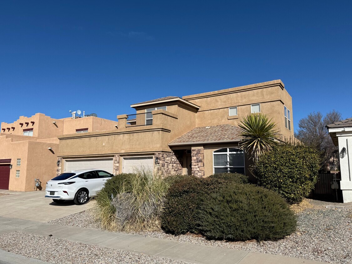 Foto del edificio - 5209 Stone Mountain Pl NW