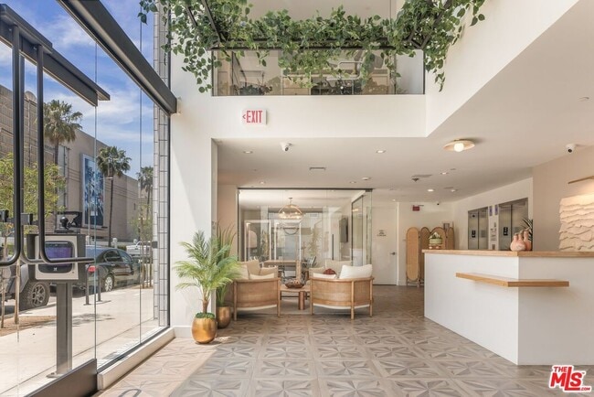 Building Photo - 10401 Washington Blvd