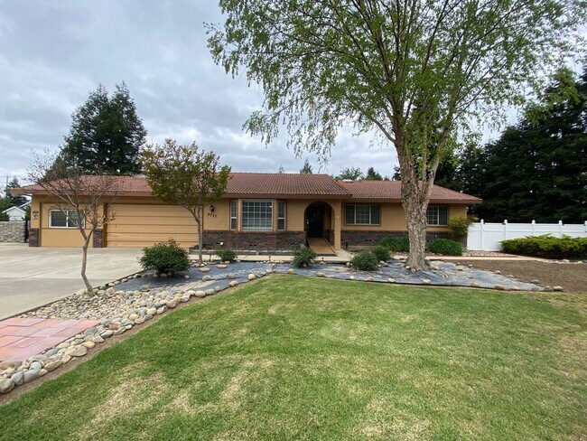 Foto del edificio - Utilities Included in Asking Rent