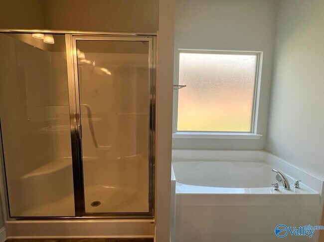 Building Photo - 255 Caudle Dr