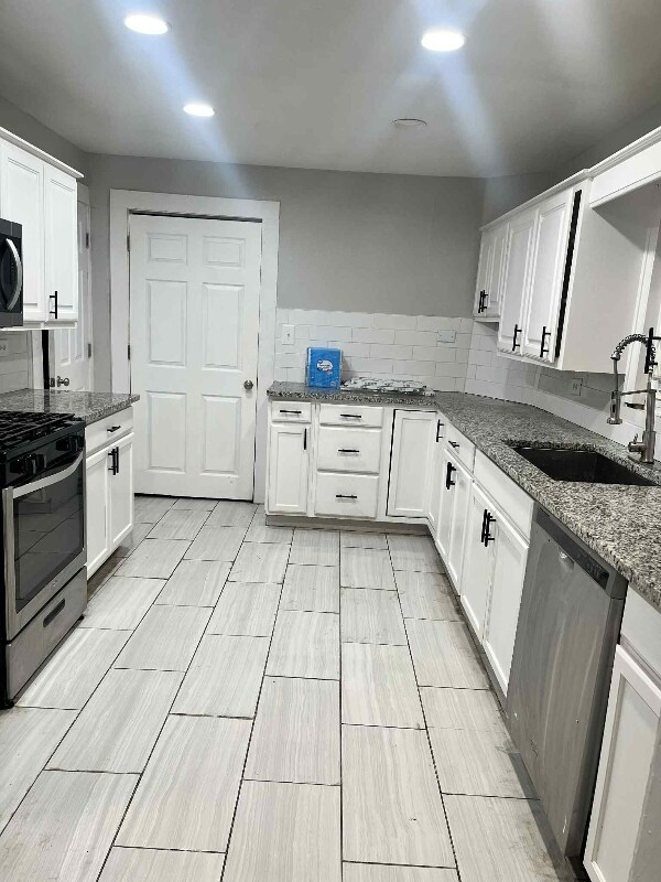 Foto del edificio - 1018 W Sears St