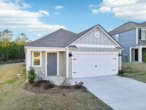 Building Photo - 595 Sterling Pl