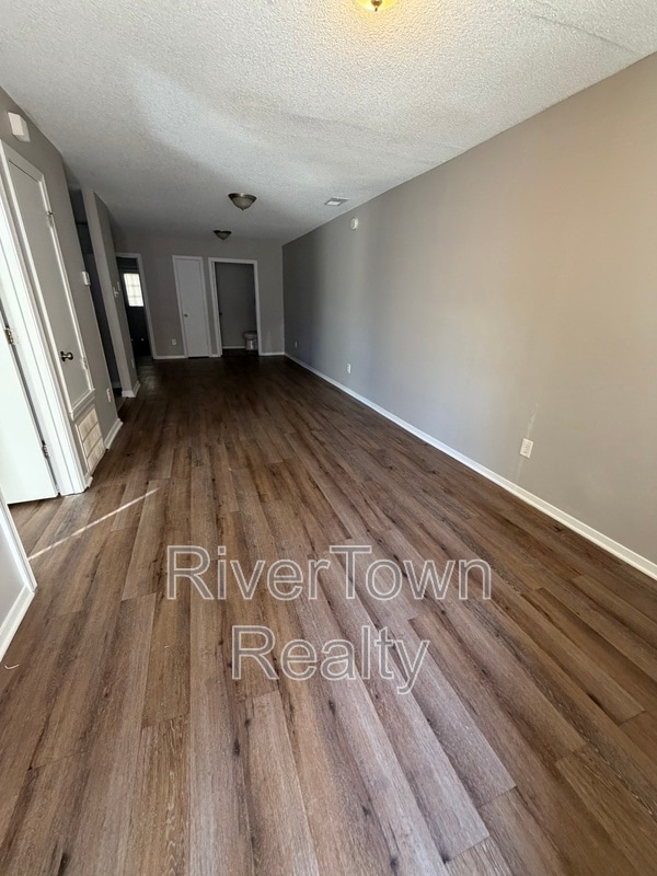 Foto del edificio - 3759 Wyndance Cir