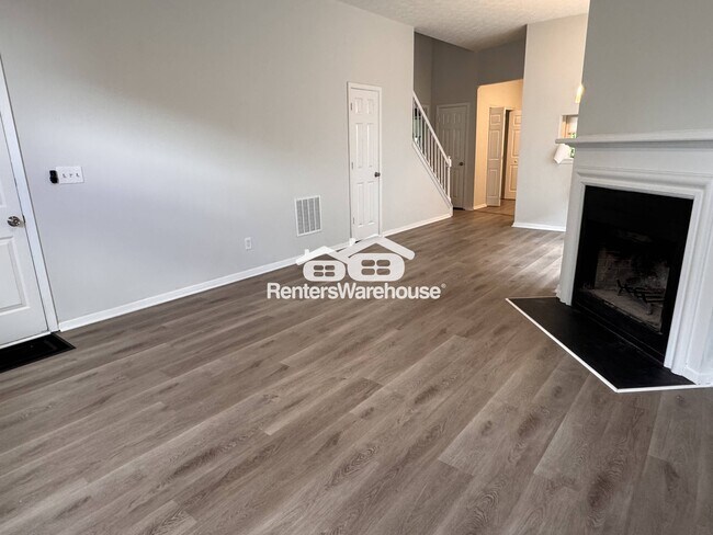 Building Photo - 4850 N Bridges Dr