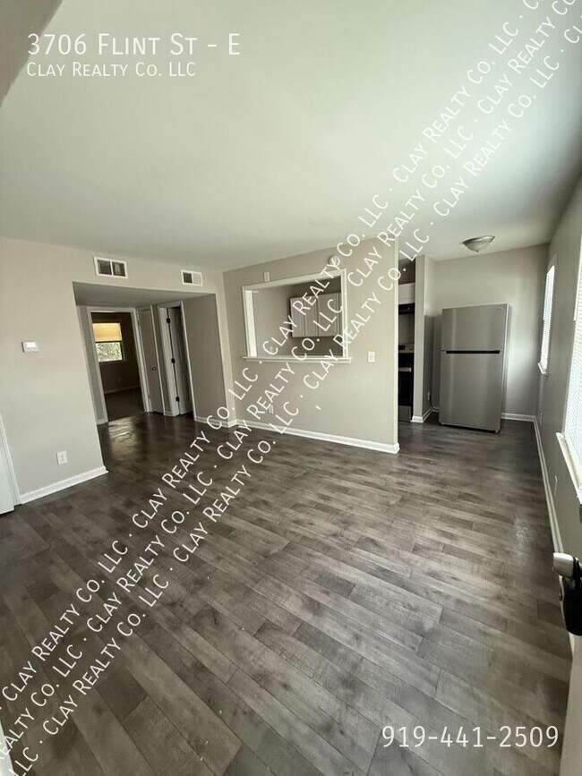 Building Photo - 3706 Flint St