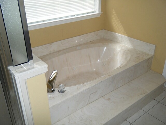 Foto del edificio - 1331 Rain Hollow Cir E