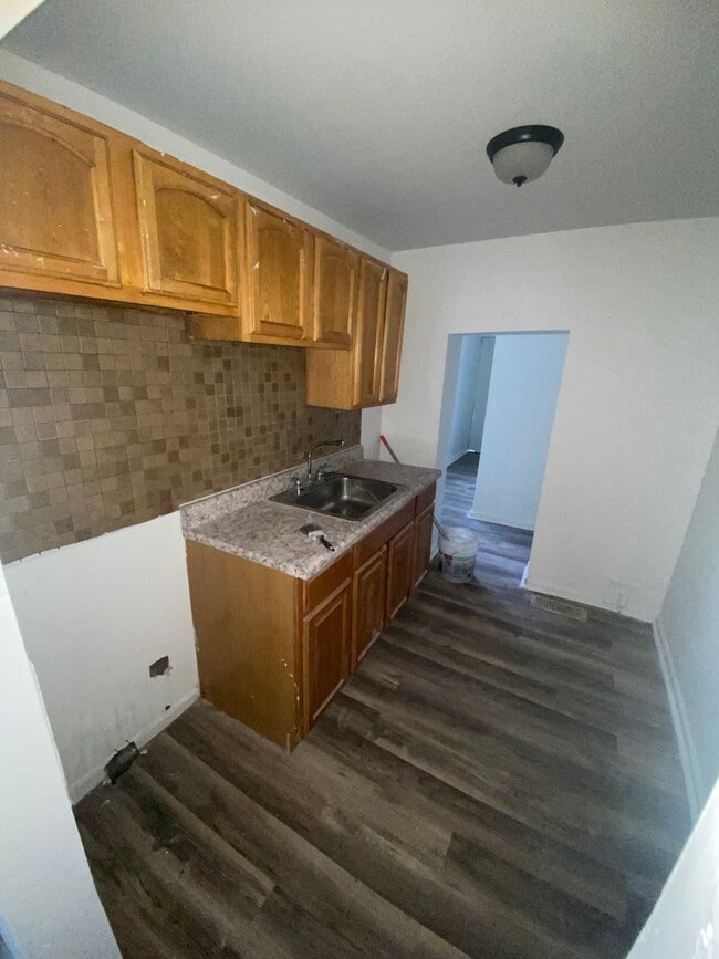 Foto del edificio - 2514 N Water St