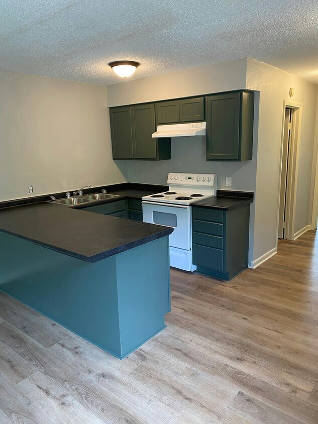 Foto principal - 2900 S 14th St