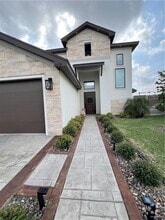 Building Photo - 3418 Coppermine Ave