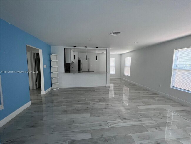 Foto del edificio - 829 S L St