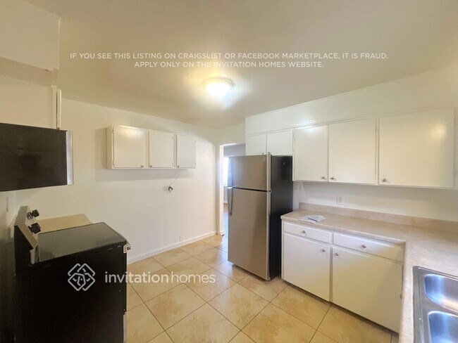 Foto del edificio - 2040 Ironton St