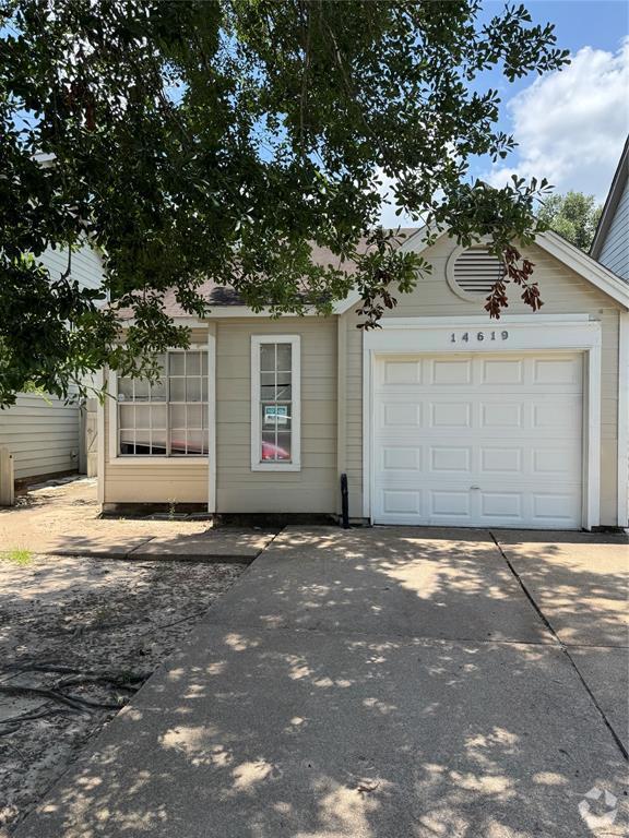 Building Photo - 14619 Briton Cove Dr
