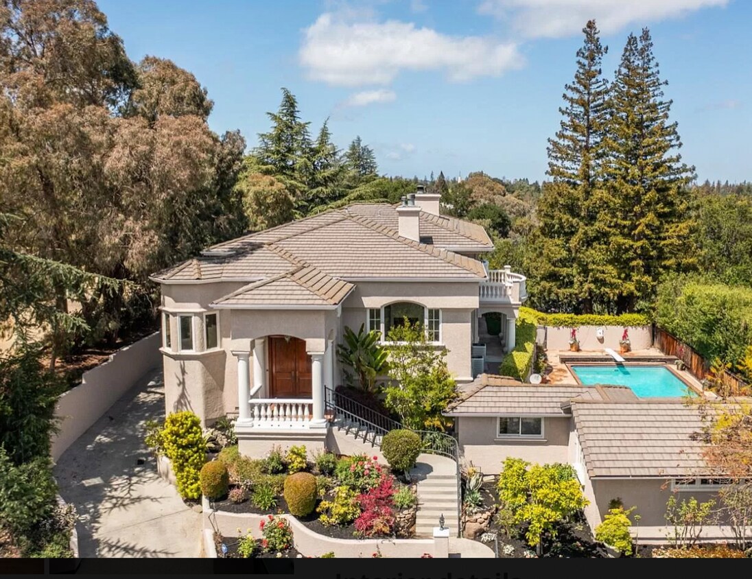 Primary Photo - Beautiful European Villa with Sweeping Bay...