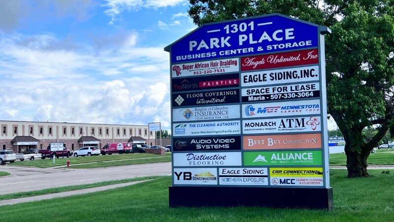 Primary Photo - 1301 Cliff Rd E