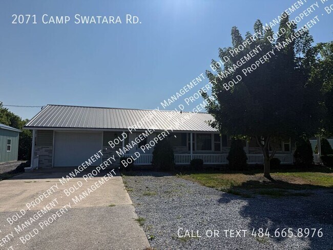 Foto del edificio - 2071 Camp Swatara Rd