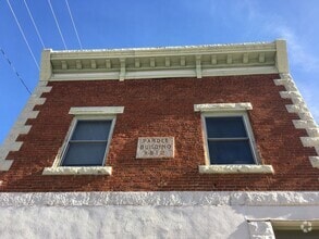 Building Photo - 55 S Lassen St