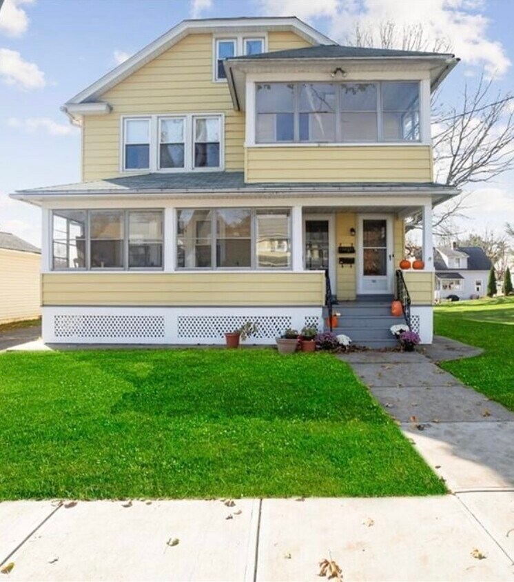 100 Meadow St, Seymour, CT 06483 Apartments in Seymour, CT