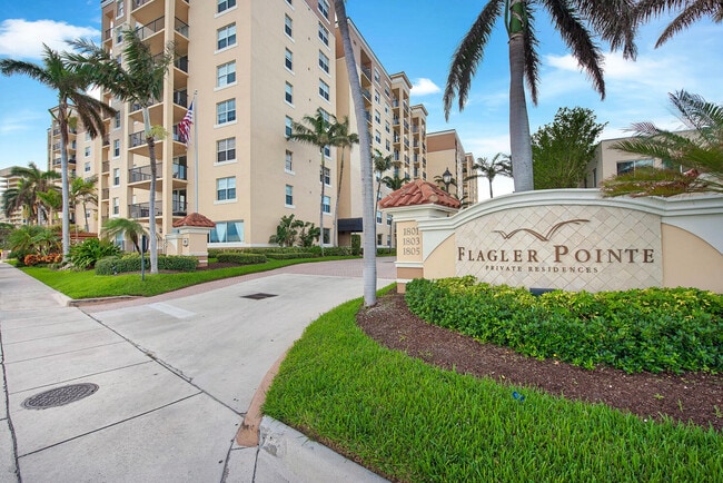 Building Photo - 1805 N Flagler Dr