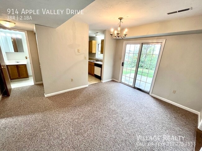 Building Photo - 914 Apple Valley Dr