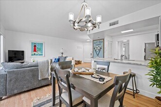 Building Photo - 1605 S US Hwy 1