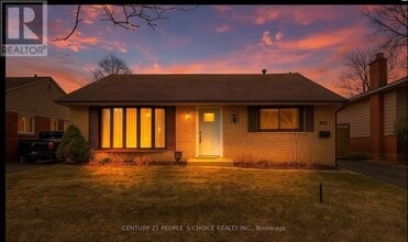 Building Photo - 608 Thornwood Ave