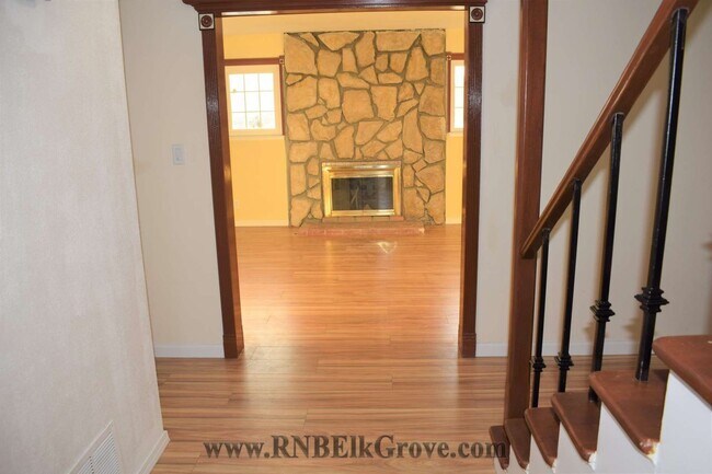 Foto del edificio - Resident Benefit Package Property