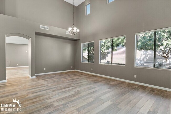 Foto del edificio - Stunning 4Bdm 3Ba Home with Modern Features in Waddell!