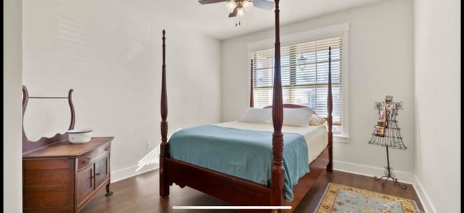 Foto del edificio - 5577 Caden Ct