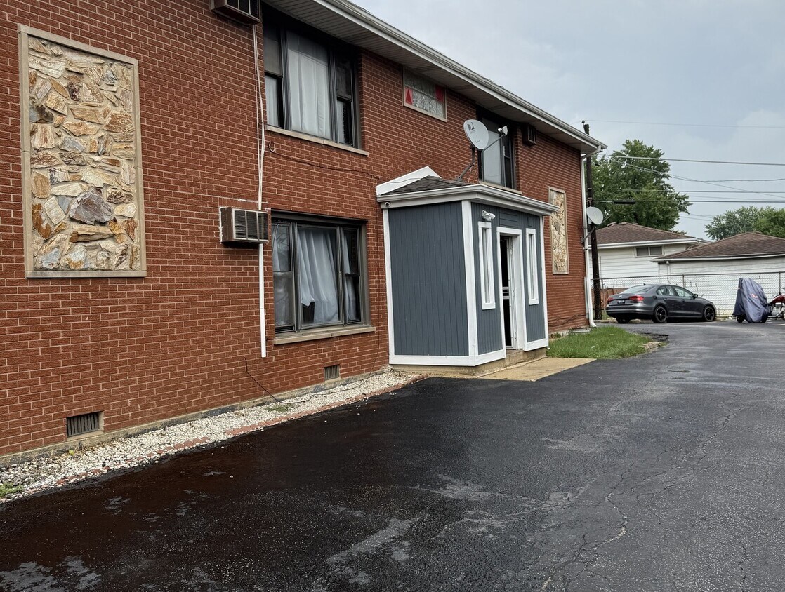 Foto principal - 7719 Roberts Rd