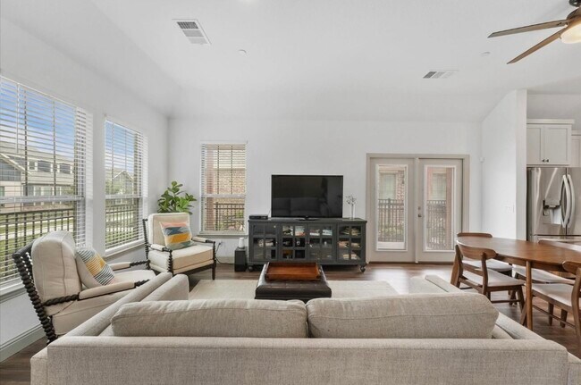 Living Room - 1049 4th St