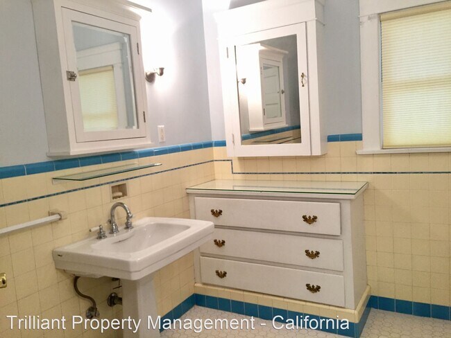 Building Photo - 3 br, 2 bath House - 639 S. El Molino Avenue
