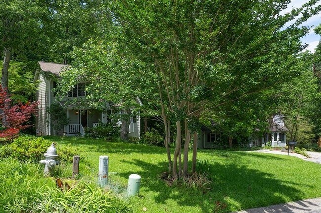 Foto del edificio - 3787 Etna Dr