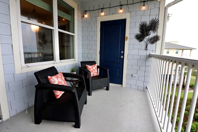 Building Photo - 26550 Mangrove Dr