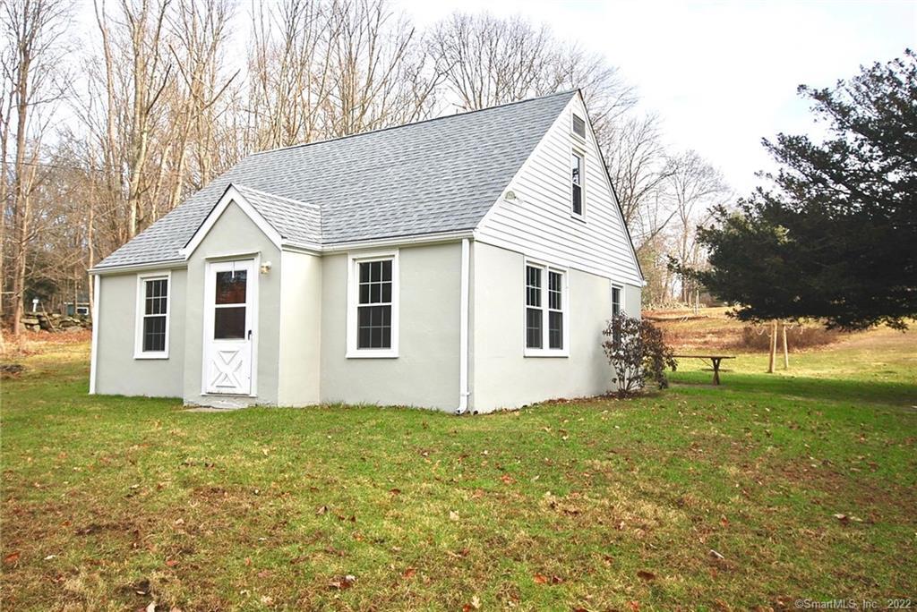 Primary Photo - 206 Everett Rd