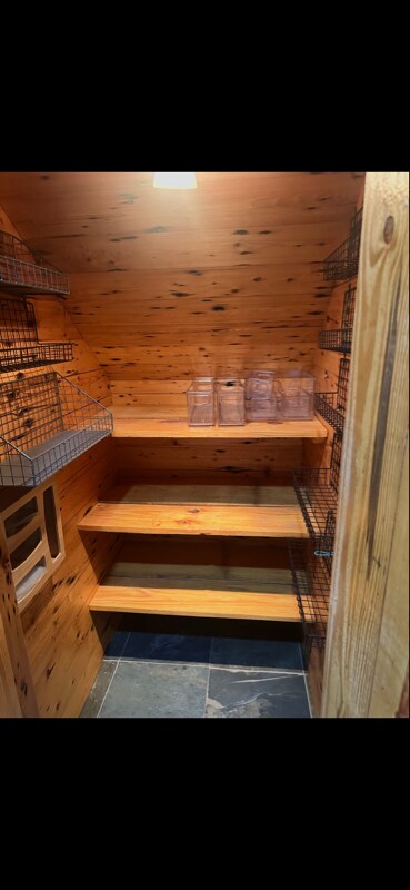 Building Photo - 2042 Mud Rd