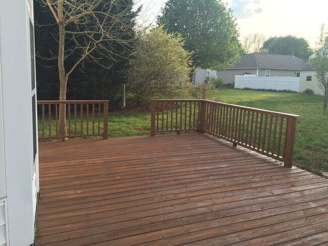 Building Photo - 15018 Cane Field Dr