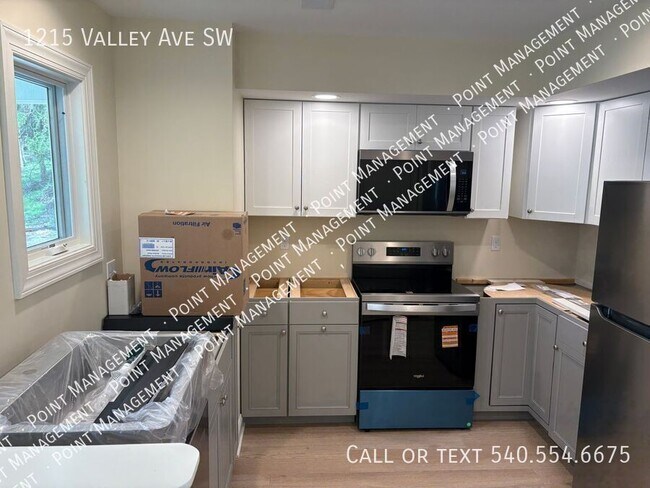 Foto del edificio - 1215 Valley Ave SW