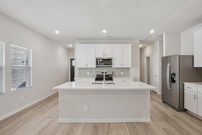 Photo - 6001 Belchamp Drive Unit House